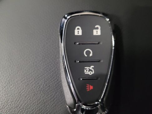 Used 2024 Chevrolet Malibu LS image 32