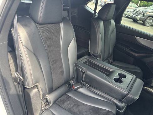 Used 2023 Acura MDX A-Spec AWD/4WD image 30