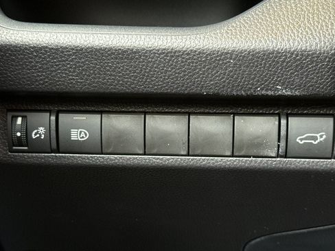 New 2025 Toyota RAV4 XLE image 30