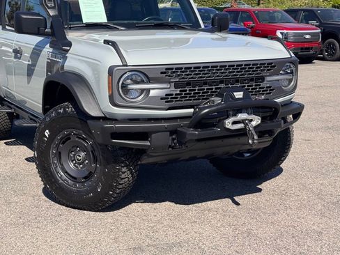 Used 2023 Ford Bronco Everglades image 3
