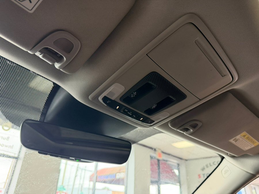 Used 2023 Honda Pilot Elite image 76