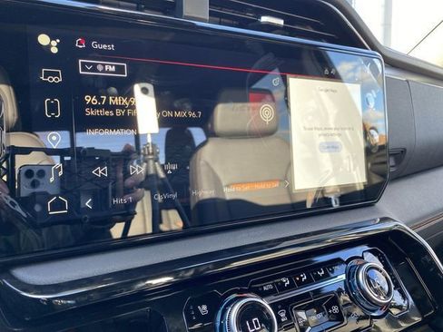 New 2026 GMC Sierra 1500 AT4 w/ AT4 Premium Package AWD/4WD image 16