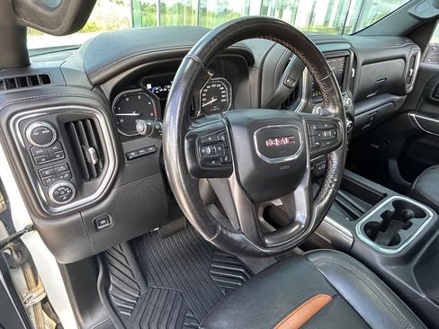Used 2020 GMC Sierra 2500 AT4 w/ AT4 Premium Package image 12