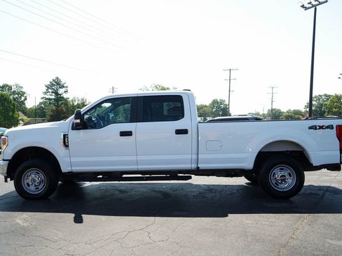 Used 2022 Ford F250 XL w/ Power Equipment Group AWD/4WD image 24