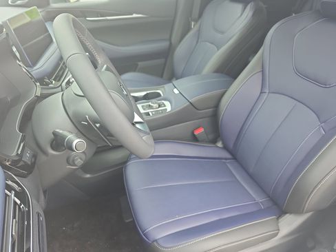 New 2026 INFINITI QX60 Sport w/ Dark Cargo Package AWD/4WD image 15