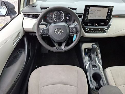 Used 2020 Toyota Corolla LE image 22