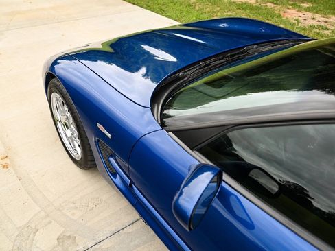 Used 2003 Chevrolet Corvette Z06 w/ Memory Package, 3 Drivers RWD image 45