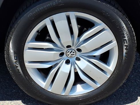 Used 2019 Volkswagen Atlas SEL FWD image 9