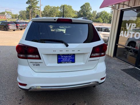 Used 2017 Dodge Journey Crossroad image 5