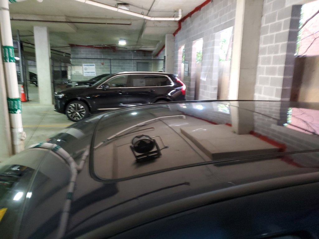 Used 2025 Acura RDX SH-AWD image 10