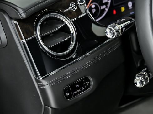 Used 2020 Bentley Continental GT AWD/4WD image 27