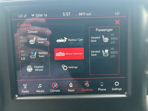 Used 2021 RAM 1500 Laramie AWD/4WD image 15
