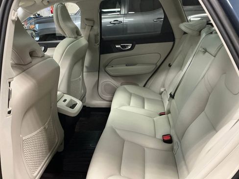 Used 2023 Volvo XC60 B5 Plus w/ Climate Package image 27