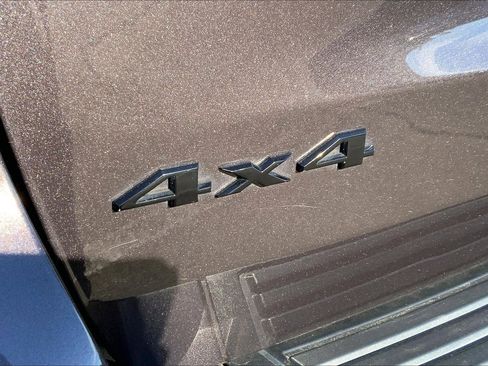 Used 2021 Jeep Grand Cherokee Laredo X image 9