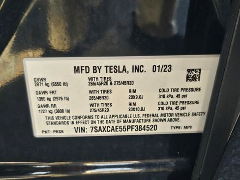 Used 2023 Tesla Model X image 31