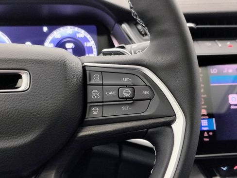 New 2026 Jeep Grand Cherokee L 4WD image 33