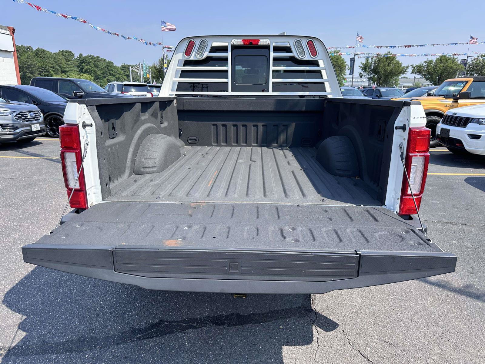 Used 2022 Ford F250 Lariat w/ Lariat Ultimate Package AWD/4WD image 8