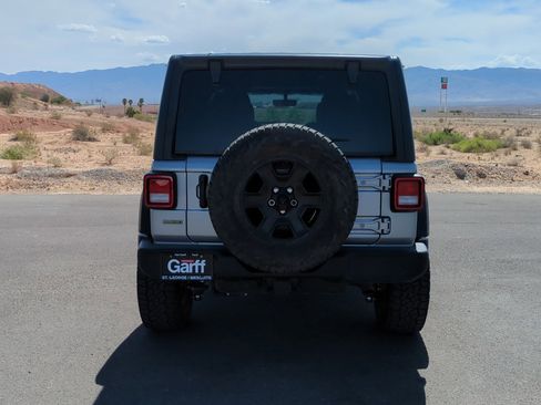 Used 2021 Jeep Wrangler Unlimited Sport AWD/4WD image 4