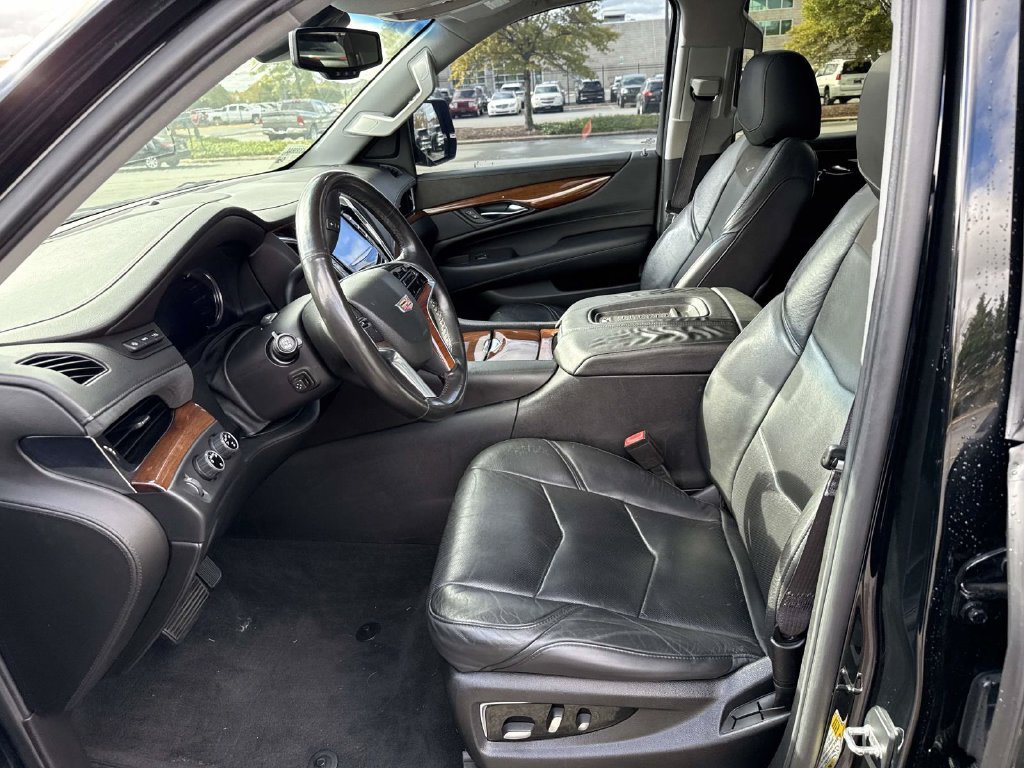 Used 2016 Cadillac Escalade ESV Premium AWD/4WD image 6
