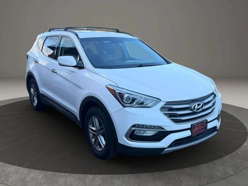 Used 2017 Hyundai Santa Fe Sport AWD/4WD image 3