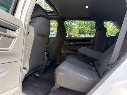 Used 2024 Honda CR-V Sport image 16