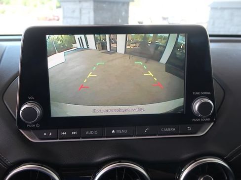 Used 2022 Nissan Sentra SV FWD image 27