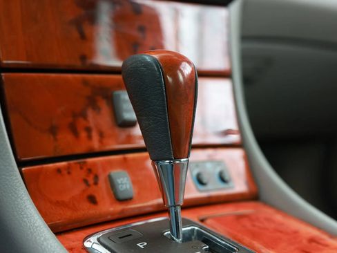 Used 2003 Lexus LS 430 RWD image 41