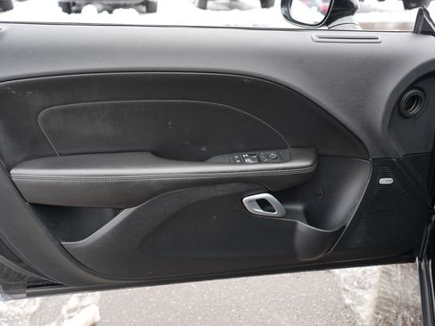 Used 2018 Dodge Challenger T/A image 17