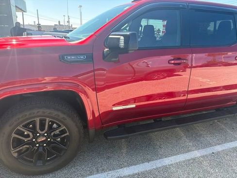 Used 2024 GMC Sierra 1500 Elevation w/ Elevation Premium Package AWD/4WD image 18