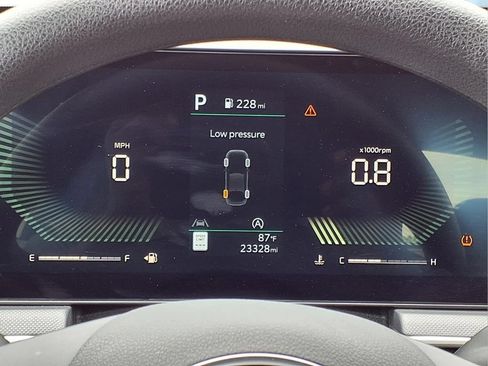 Used 2025 Kia K5 LXS FWD image 18