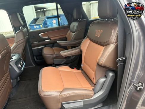 Used 2025 Ford Expedition Max King Ranch AWD/4WD image 26
