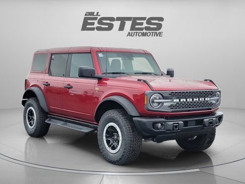 New 2025 Ford Bronco Badlands w/ Sasquatch Package image 2