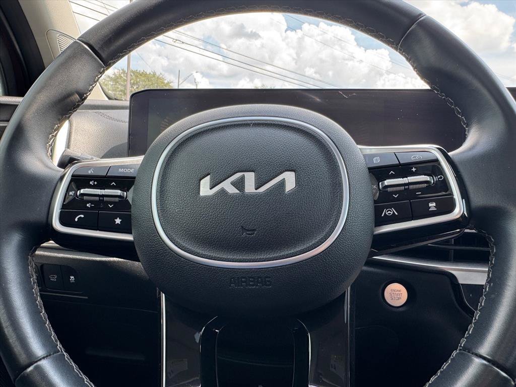 Certified 2024 Kia Sorento X-Line EX AWD/4WD image 18