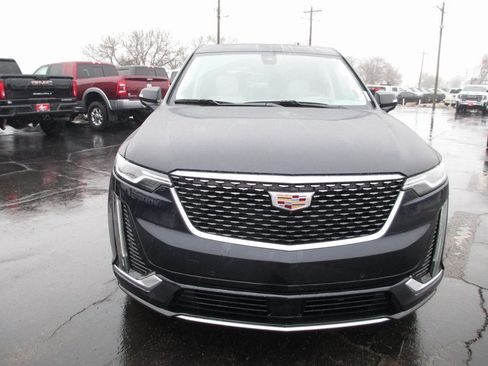Used 2021 Cadillac XT6 Premium Luxury image 13