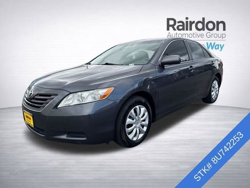 Used 2008 Toyota Camry LE FWD image 3