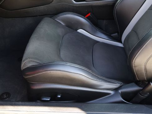 Used 2023 Chevrolet Camaro SS RWD image 11