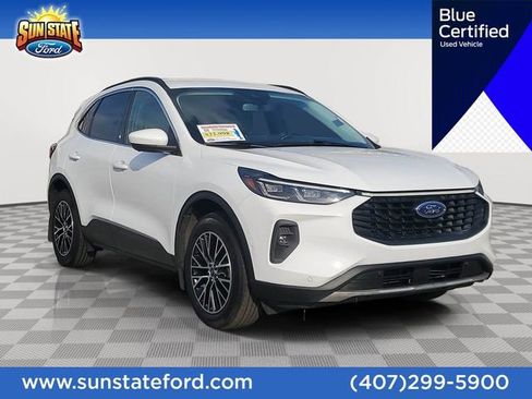 Certified 2023 Ford Escape SE w/ PHEV Premium Package image 1