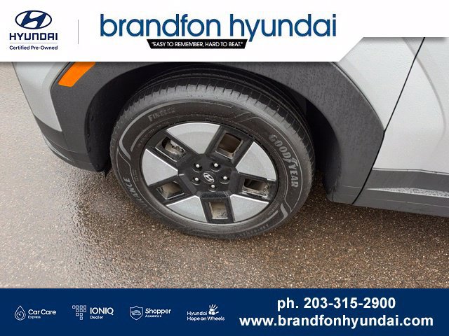 Used 2026 Hyundai Santa Fe SE AWD/4WD image 32