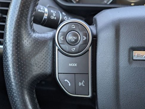 Used 2016 Land Rover Range Rover Sport HSE image 22