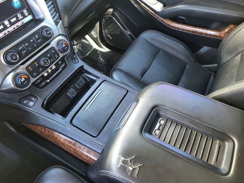 Used 2016 Chevrolet Tahoe LTZ image 16