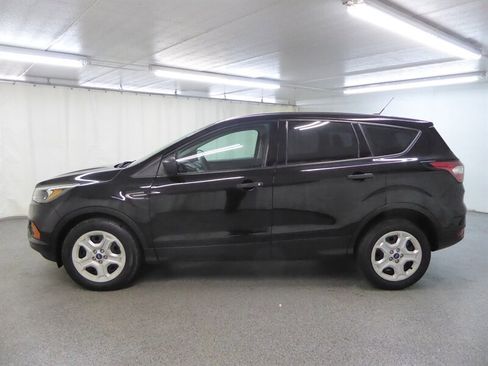Used 2018 Ford Escape S image 4