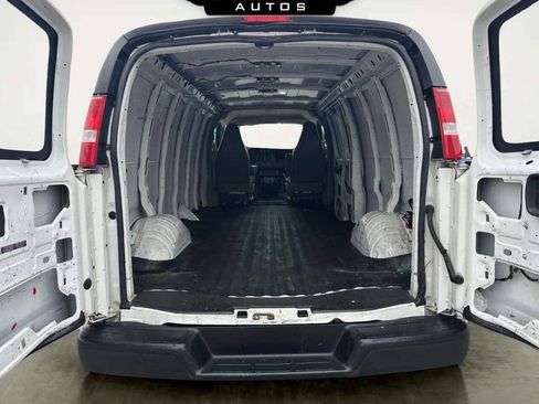 Used 2020 Chevrolet Express 2500 Extended w/ Driver Convenience Package RWD image 12