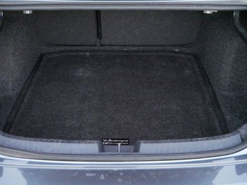 Used 2019 Volkswagen Jetta SEL Premium image 18