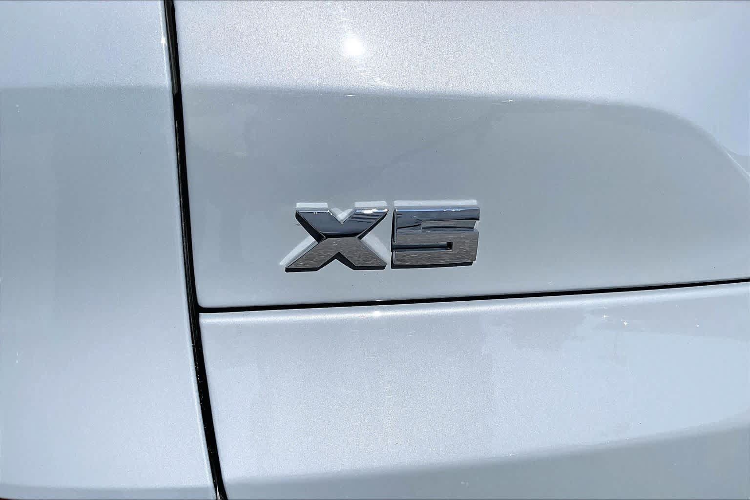 Used 2024 BMW X5 M60i w/ Executive Package AWD/4WD image 63