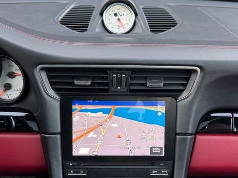 Used 2019 Porsche 911 Turbo image 26