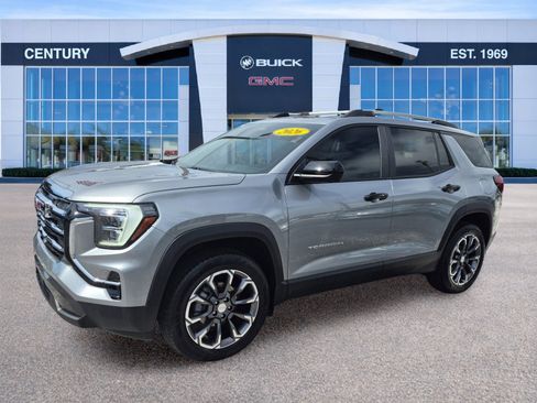 Used 2026 GMC Terrain Elevation w/ Elevation Premium Package FWD image 8