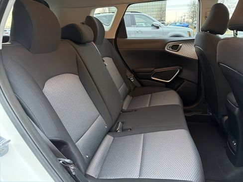 Certified 2023 Kia Soul S image 16