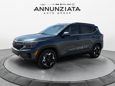 New 2025 Kia Seltos EX w/ EX Sunroof Package image 1