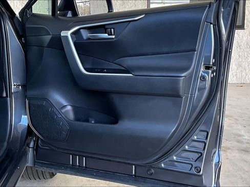 Used 2024 Toyota RAV4 XLE image 22