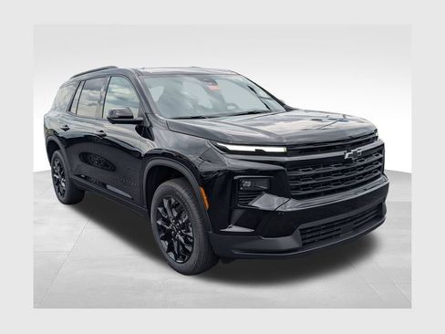 New 2026 Chevrolet Traverse LT w/ Midnight/Sport Edition AWD/4WD image 1